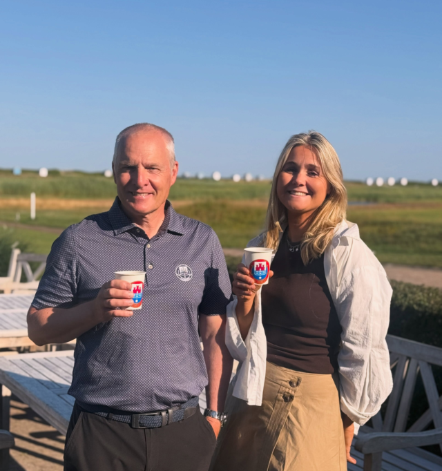 God morgon från receptionen & shoppen! ☀️☕️

Öppettider:
• Vardagar: 08.00–17.00
• Helger: 08.00–15.00

Varmt välkommen in – oavsett om du ska spela, behöver hjälp inför rundan eller bara vill titta förbi. Vi ses!